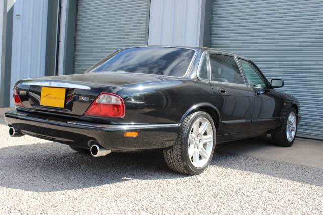 1998 Jaguar V8 Xj Series 3.2 V8 SE