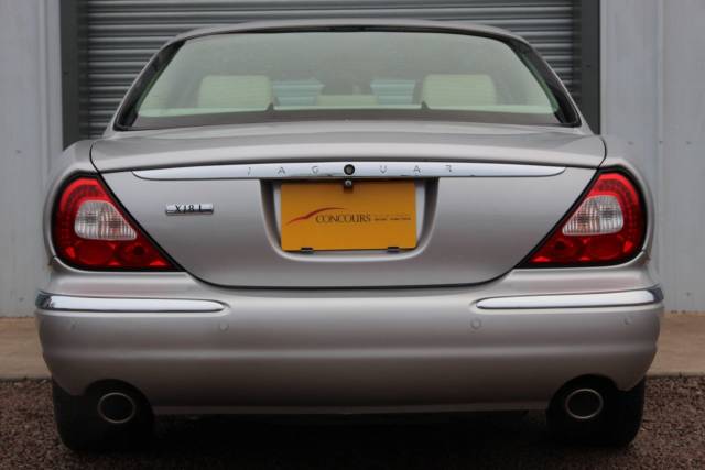 2005 Jaguar XJ8 3.6 V8 SEL