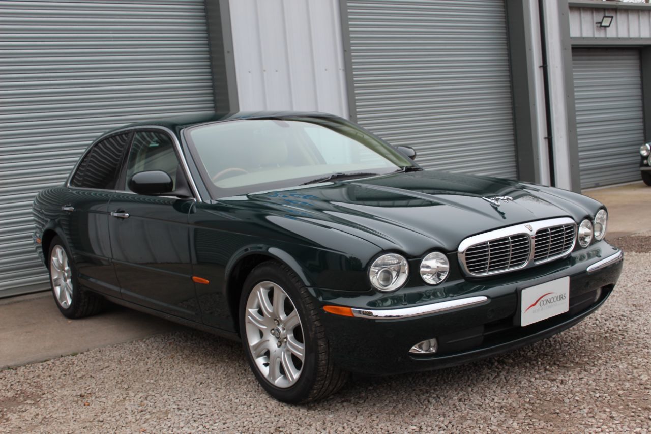 2005 Jaguar XJ8