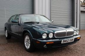 JAGUAR XJ8 2002 (52) at Concours Motor Company Solihull