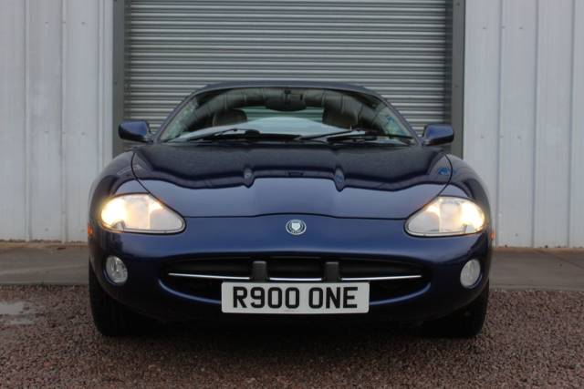 2001 Jaguar Xk8 4.0 Convertible Auto