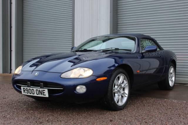 2001 Jaguar Xk8 4.0 Convertible Auto