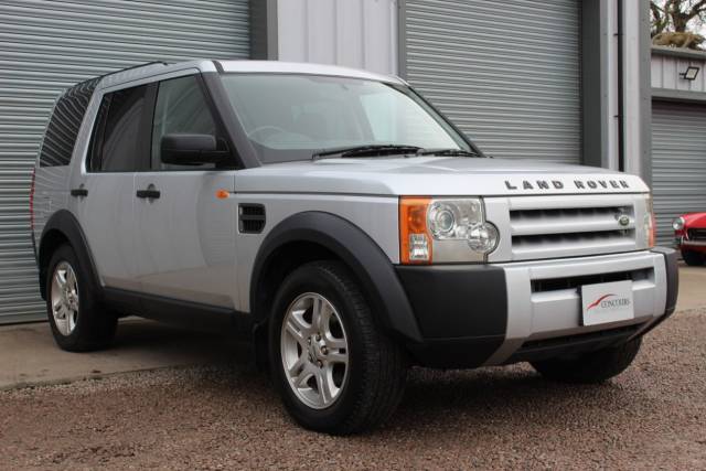 Land Rover Discovery 3  4.0V6 (Petrol) 7 Seater SUV Petrol Silver